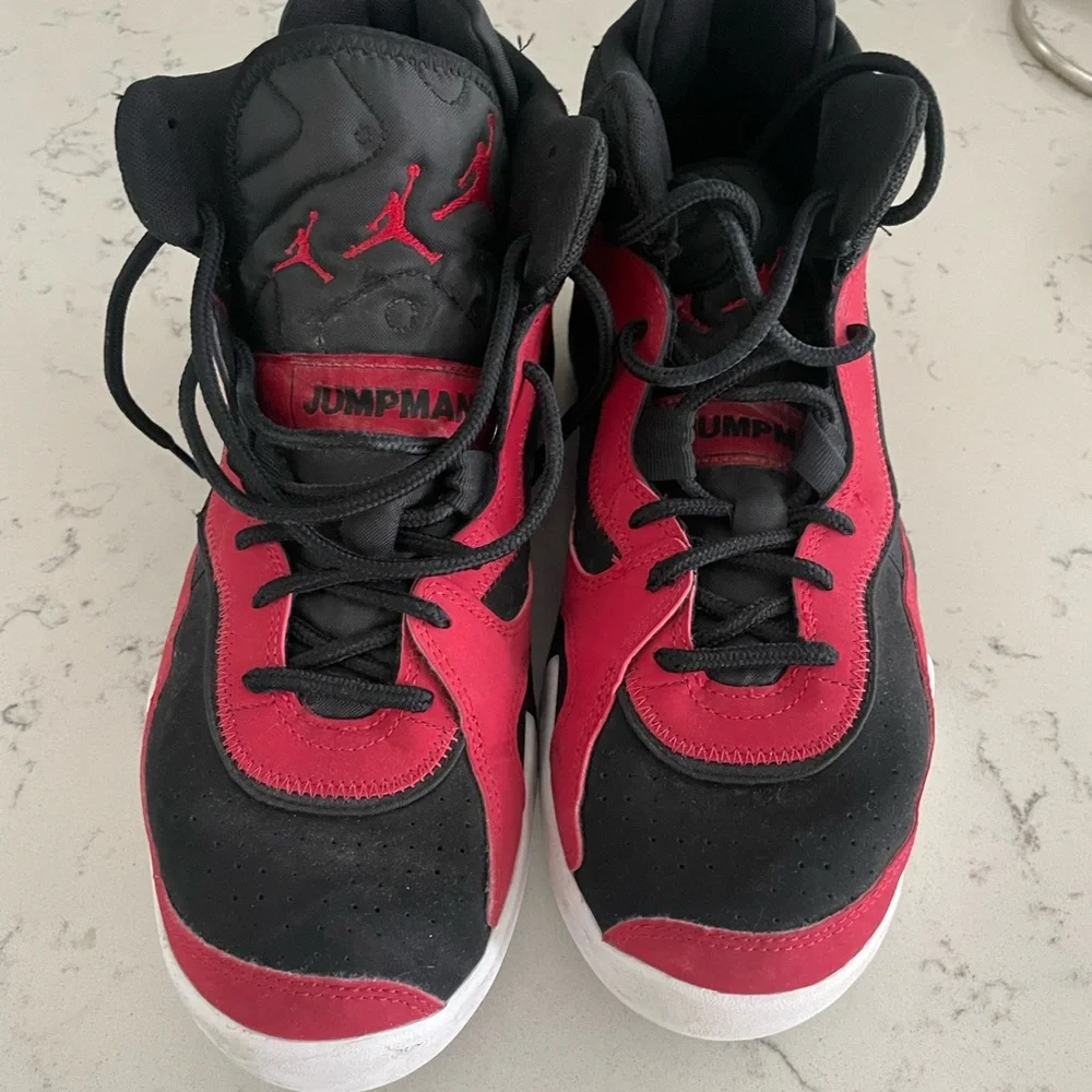 Nike Jordan Pro Jumpman - size 11.5 - Black & Red